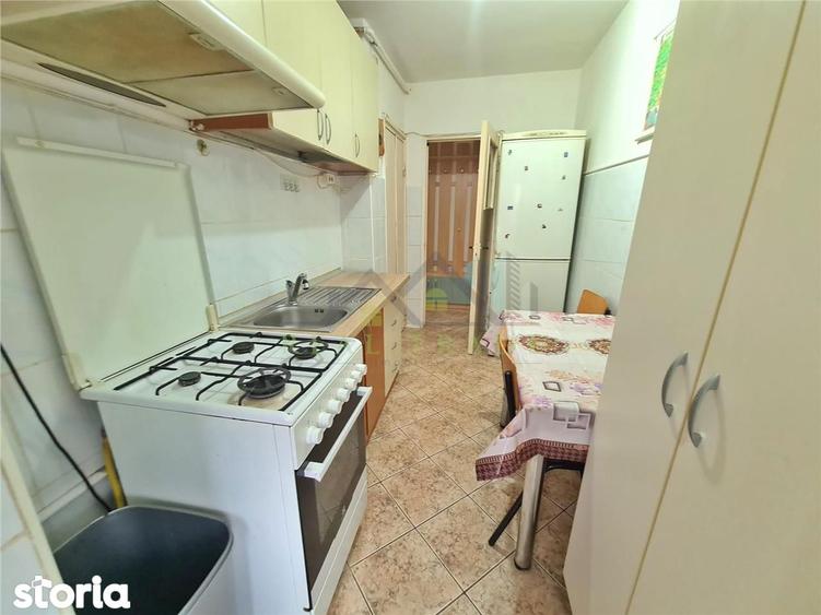 Apartament 3 camere decomandat, etaj intermediar Astra-Carpatilor - 2