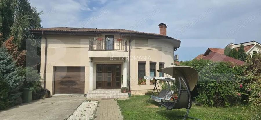 Casa de vanzare, 350 mp, zona Bercu Rosu