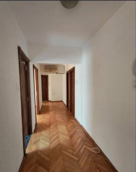 13 Septembrie - Panduri langa spitalul Burghele, parter, nemobilat, 68mp - 4