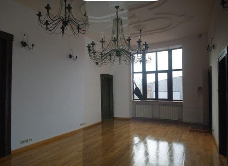 Vila de vanzare Daciei - 4