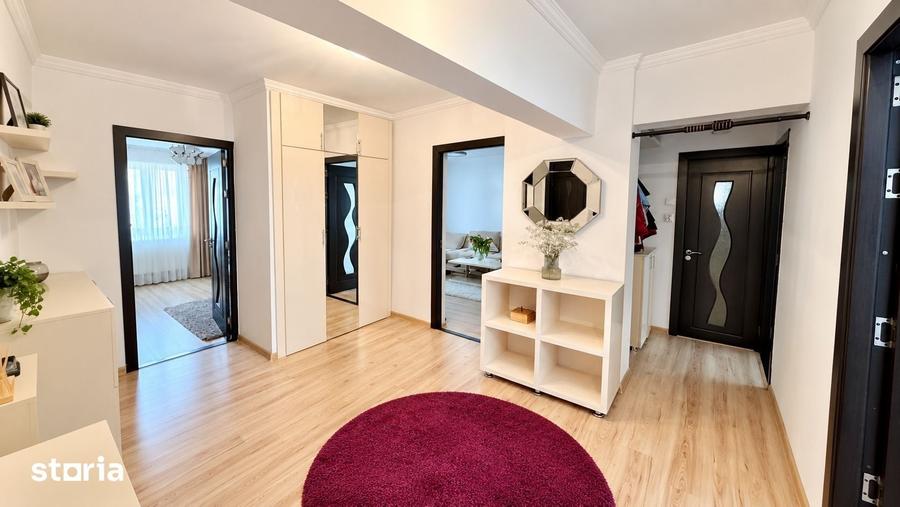 Apartament cu 4 camere în Traian