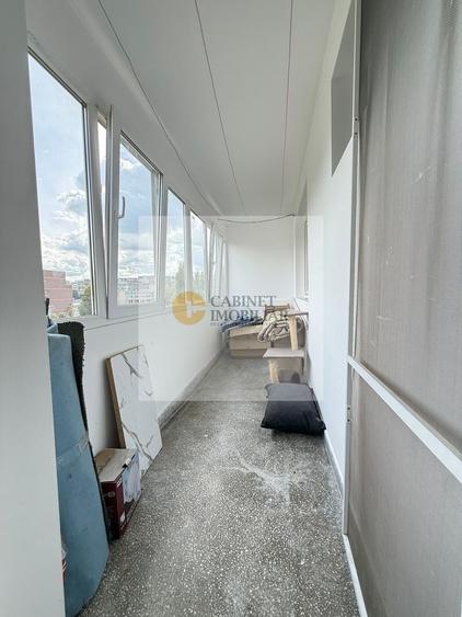 Apartament cu 2 camere semidecomandat în Gorjului