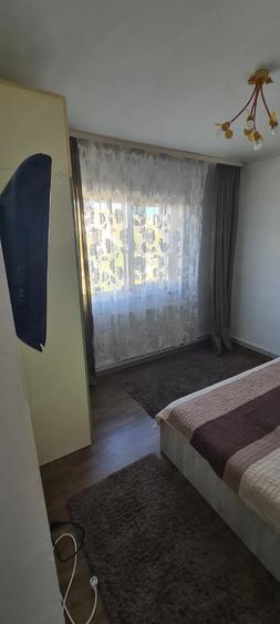 Apartament cu 2 camere decomandat în Galata