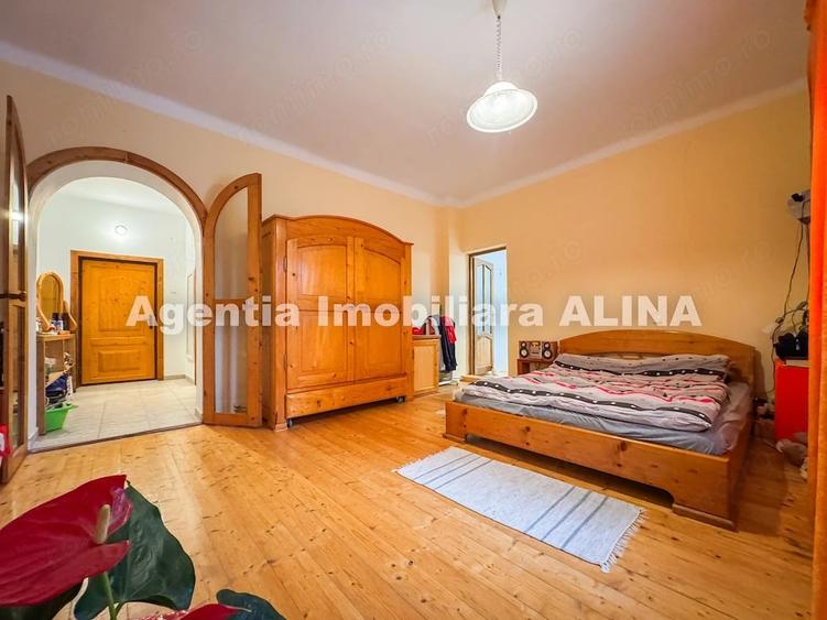 Casă cu 3 camere cu Teren 500 Mp în Central