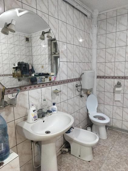 Casă cu Teren 2214 Mp în Central