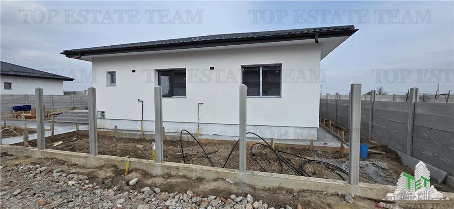 Casă cu 4 camere cu Teren 402 Mp în Clinceni