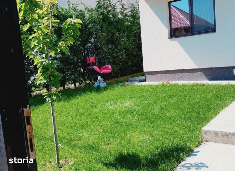 Casă cu 4 camere cu Teren 250 Mp în Miroslava