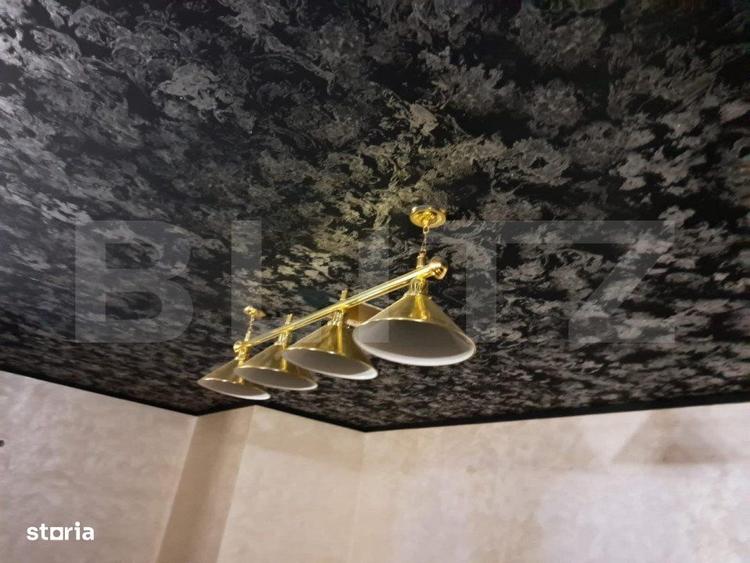 Spațiu comercial, de 340 mp, în Paltin