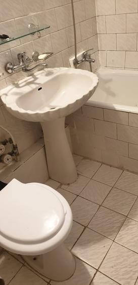 Apartament cu 4 camere decomandat în Pantelimon