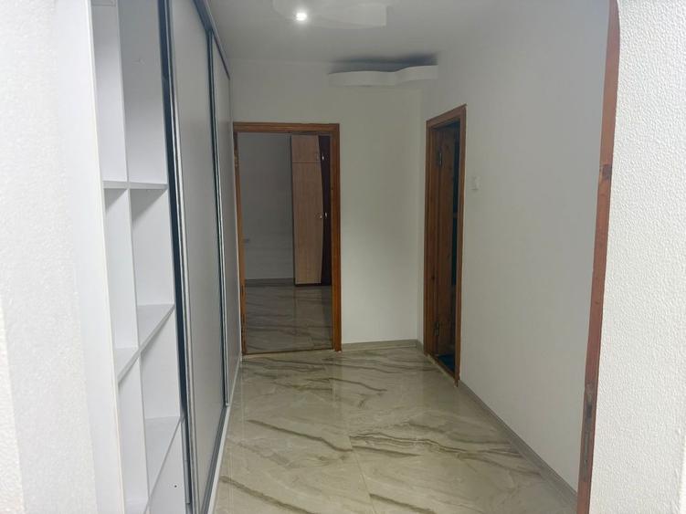 Garsonieră decomandată în Exterior Vest
