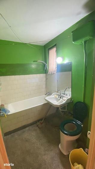 Apartament cu 2 camere semidecomandat în Vatra Luminoasă