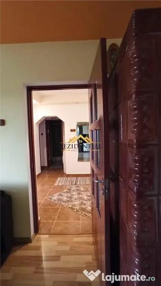 Apartament cu 2 camere nedecomandat în Central