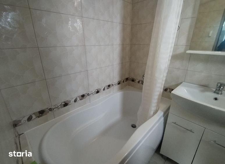 Garsonieră decomandată în Arcu