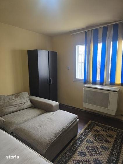 Casă cu 2 camere cu Teren 50 Mp în Gării