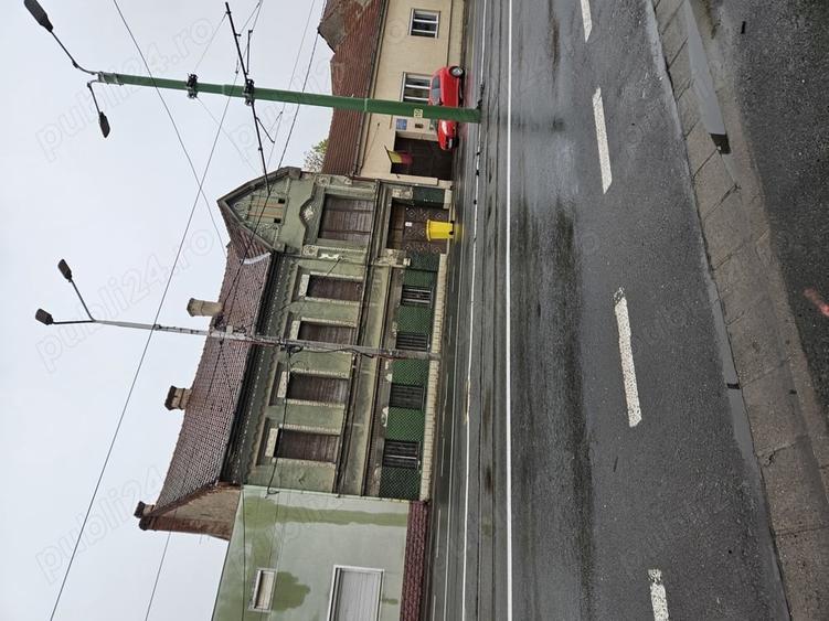 Casă cu 7 camere în Central