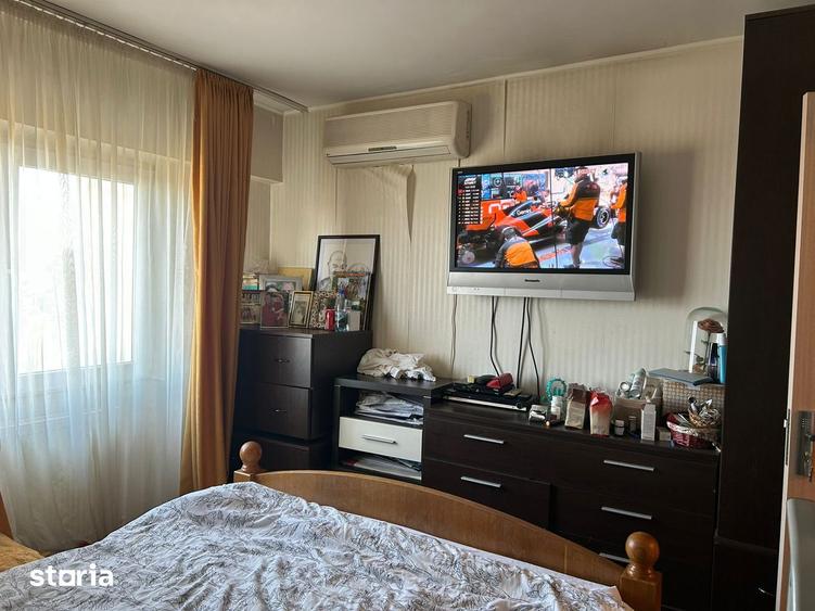 Apartament cu 3 camere decomandat în Centrul Civic