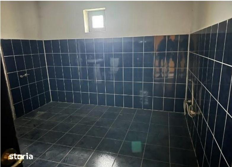 Casă cu 4 camere cu Teren 400 Mp în Letea Veche