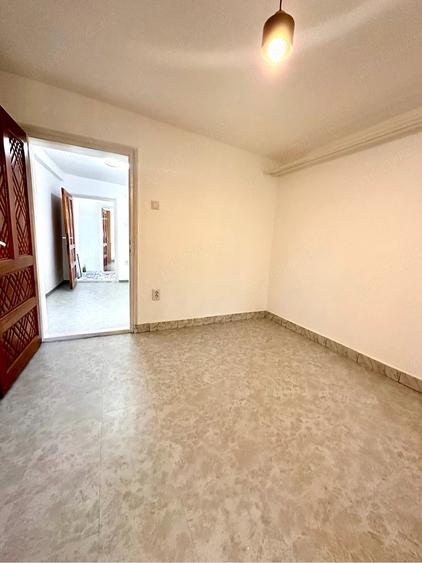 Spațiu comercial, de 56 mp, în Splaiul Unirii