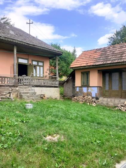 Casă individuală cu 2 camere cu Teren 991 Mp în Soveja