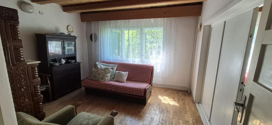 Casă cu 4 camere cu Teren 7400 Mp în Cicârlău