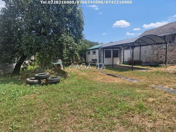 Casă cu 2 camere în Sănătești