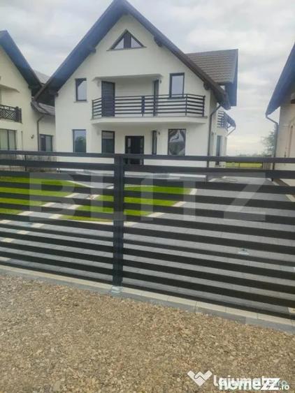 Casa Premium cu 6 camere, 238 mp utili, zona centrala, Radau - 17