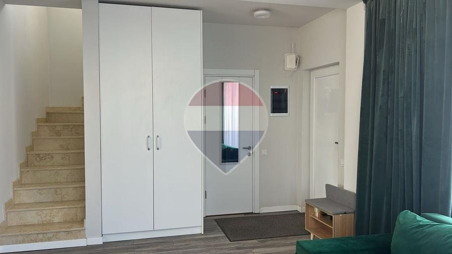 Casă individuală cu 4 camere cu Teren 450 Mp în Tamași