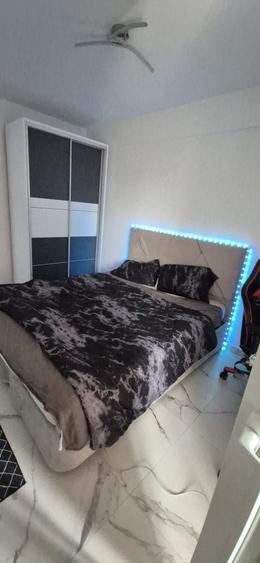 Vand apartament decomandat in fiald Bacau - 11