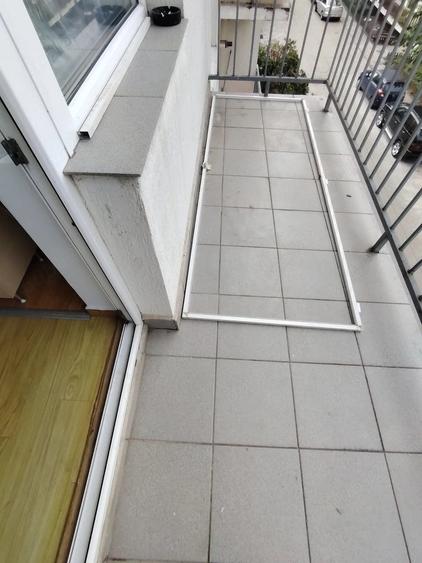 Apartament cu 2 camere semidecomandat în Florești