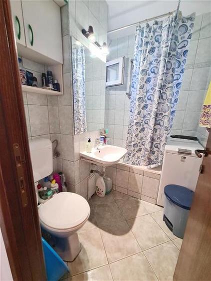 Apartament 3 camere decomandat - 13
