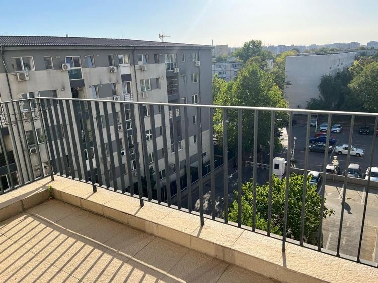 Apartament cu 2 camere decomandat în Chiajna