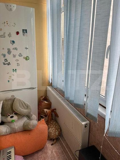 Apartament 3 camere, 70 mp, etaj 1, zona Hurmuzachi ,Radauti - 11