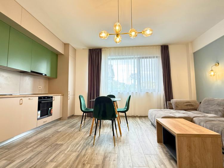 Apartament cu 2 camere decomandat, mobilat în Girocului