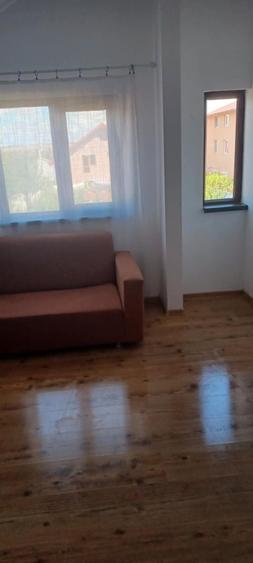 Casă cu 4 camere în Valu lui Traian