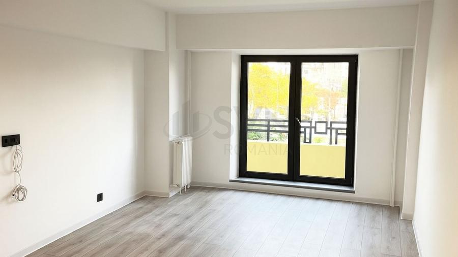 Apartament cu 4 camere nedecomandat, mobilat în P-ța Unirii