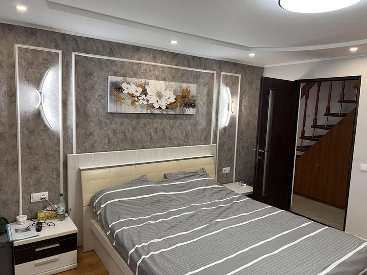 Casă cu 4 camere în Central