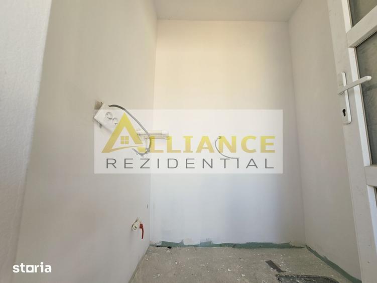 Casa individuala-100m de autobuz-4 camere-2 bai- - 3