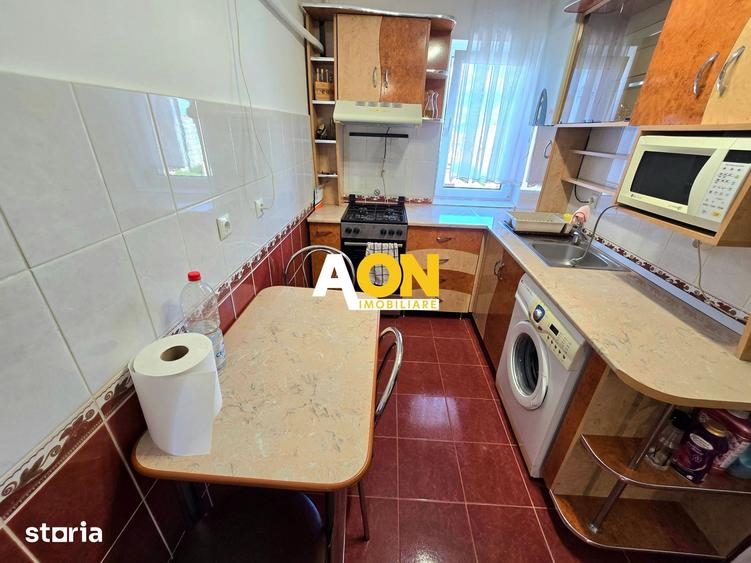 Apartament cu 2 Camere, Bloc cu Lift, Loc de Parcare, Zona Cetate - 9