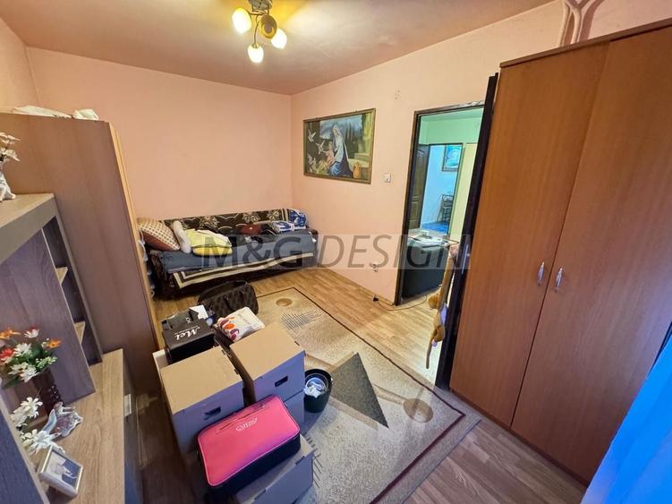 Apartament cu 2 camere nedecomandat în Girocului