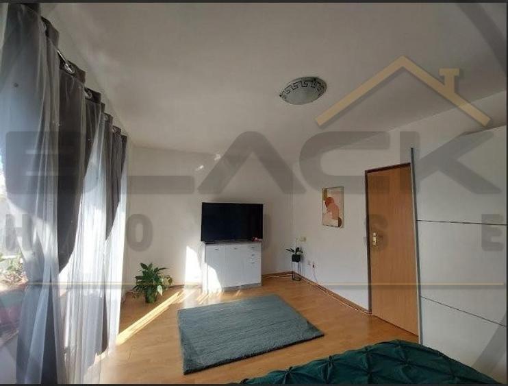 Duplex cu 3 camere cu Canalizare în Gilău