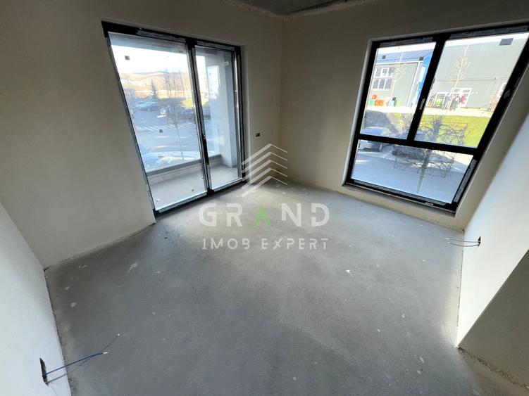 Spațiu comercial, de 119.40000152588 mp, în Florești
