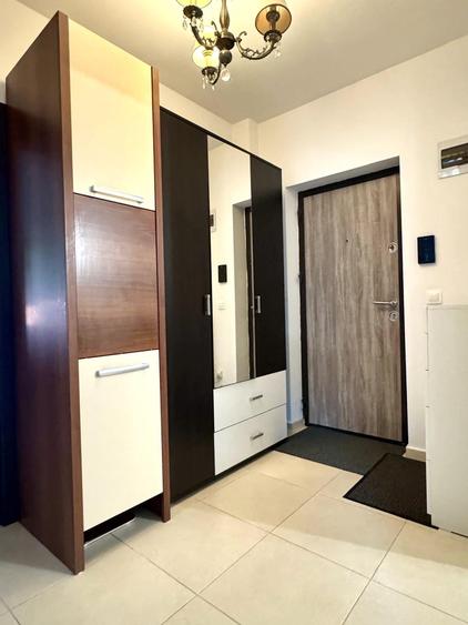 Apartament cu 2 camere decomandat în Nicolina