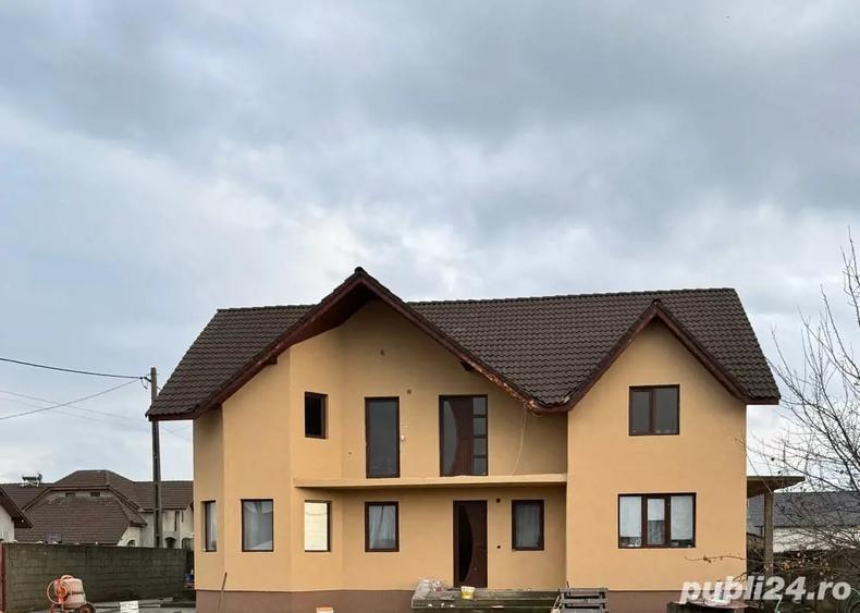 Casă cu Teren 860 Mp în Central