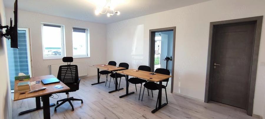 Apartament cu 3 camere nedecomandat în Exterior Vest