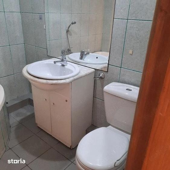 Apartament cu 2 camere semidecomandat în Titan