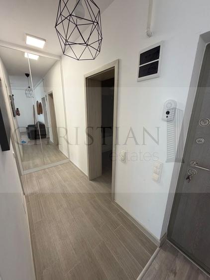 Apartament cu 2 camere decomandat, mobilat în Păcii