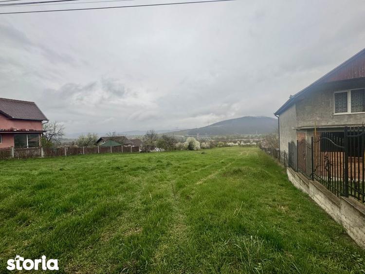 Teren de 2915 mp, în Vețel