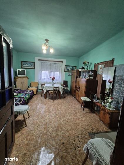 Casă cu 3 camere cu Teren 2800 Mp în Sânmihaiu Almașului