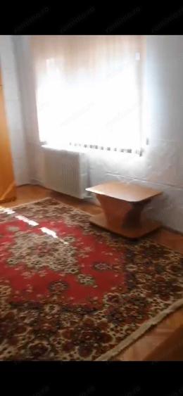 Apartament cu 2 camere decomandat, mobilat în Plăvăț II