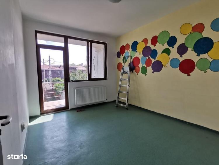Casă cu 4 camere în Dudu